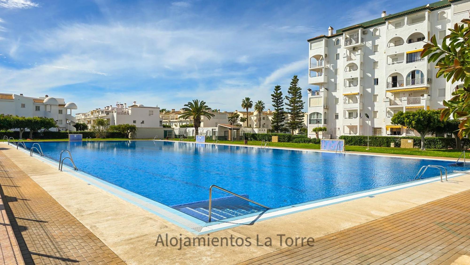 Laguna Beach Premium - Alojamientos La Torre Torrox Exterior photo