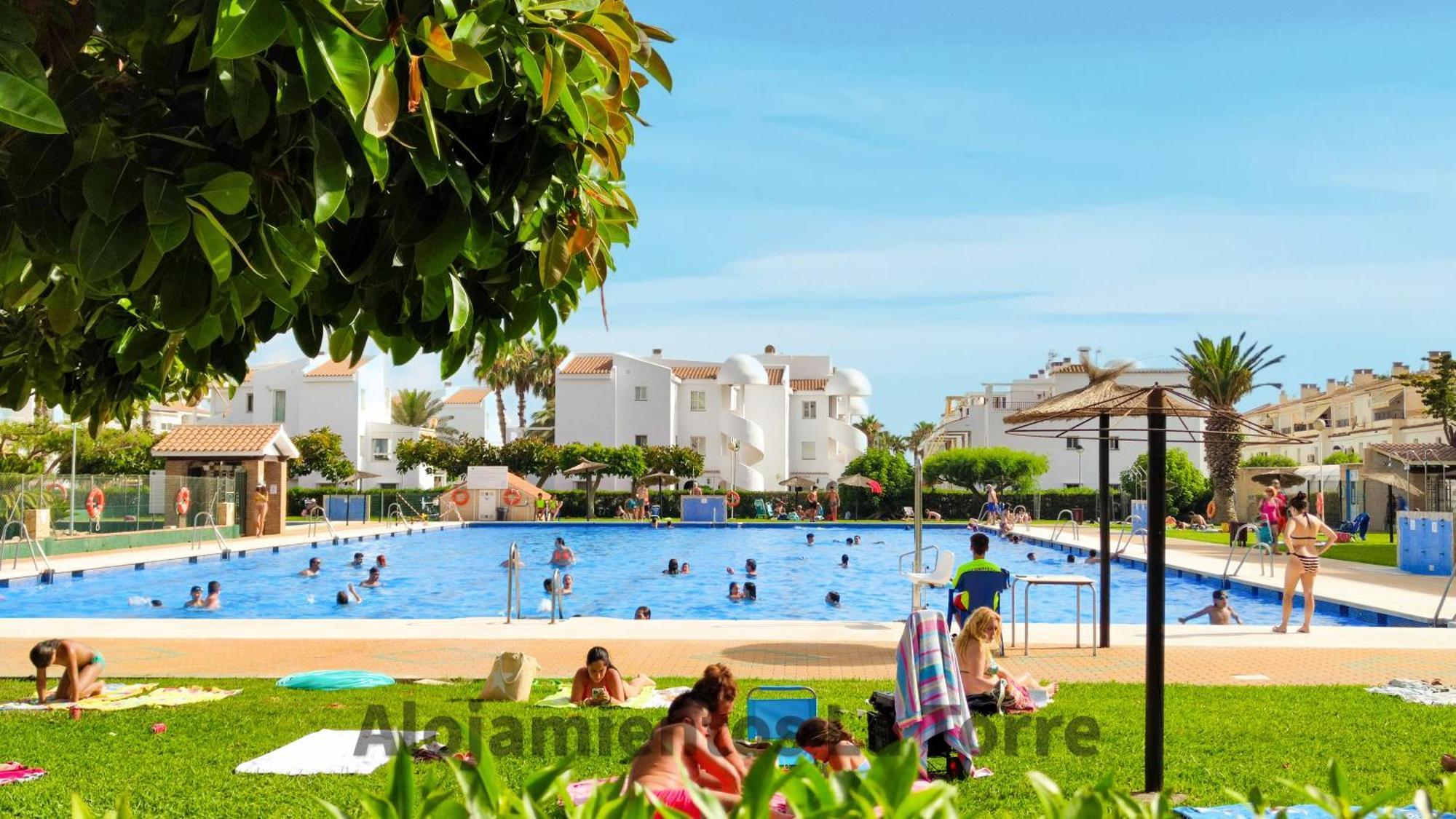 Laguna Beach Premium - Alojamientos La Torre Torrox Exterior photo